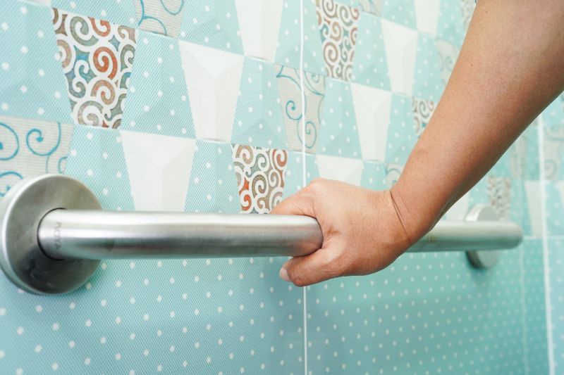 Accurate Leveling and Securing